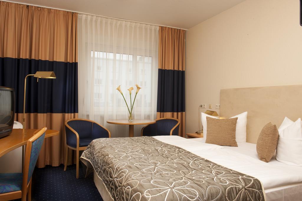 Tryp By Wyndham Bremen Airport Hotel Værelse billede