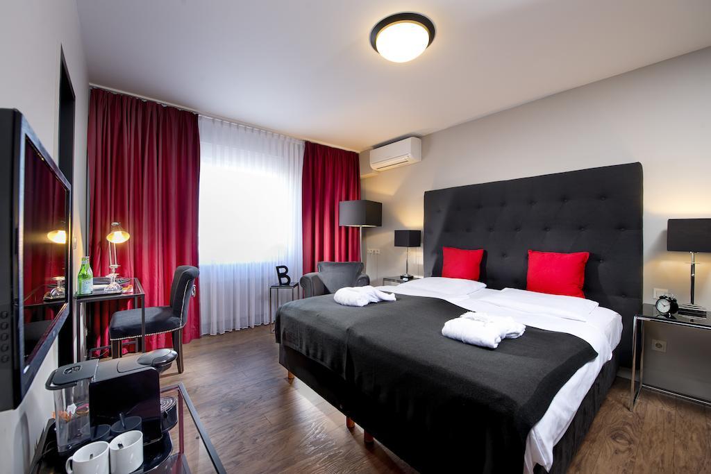 Tryp By Wyndham Bremen Airport Hotel Værelse billede